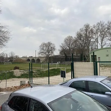 Maison A L'ile De La Barthelasse Avignon